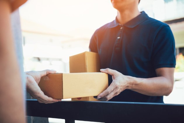 Réceptin de colis et lettres recommandées